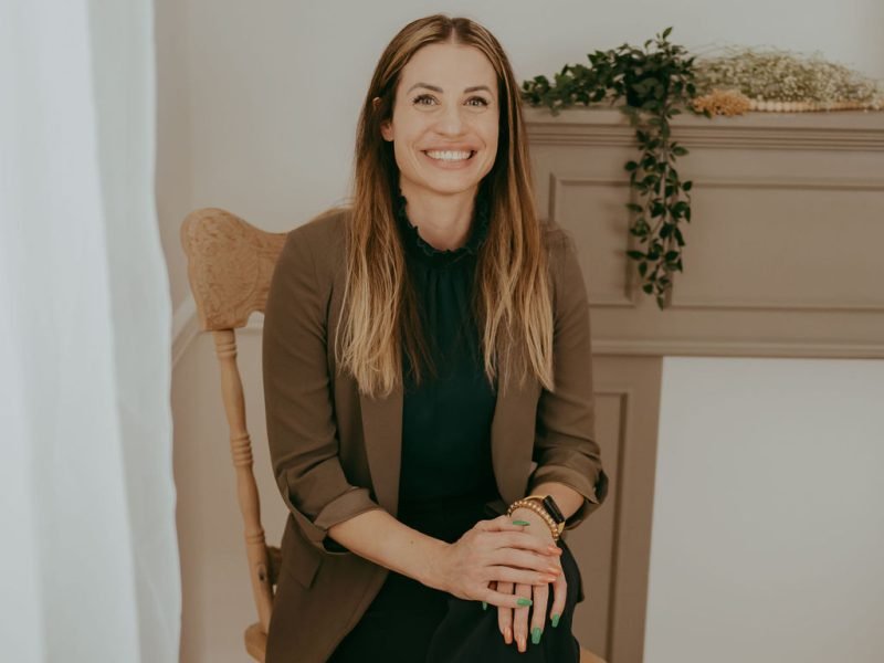 Katherine Hannis Psychologist in Edmonton Alberta at Transcend Psychological